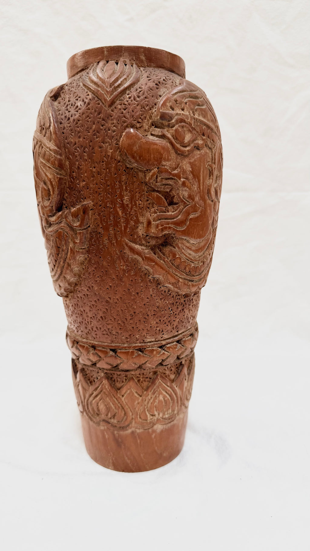 Vază din Lemn Sculptată Manual – Ø12 × 28 cm