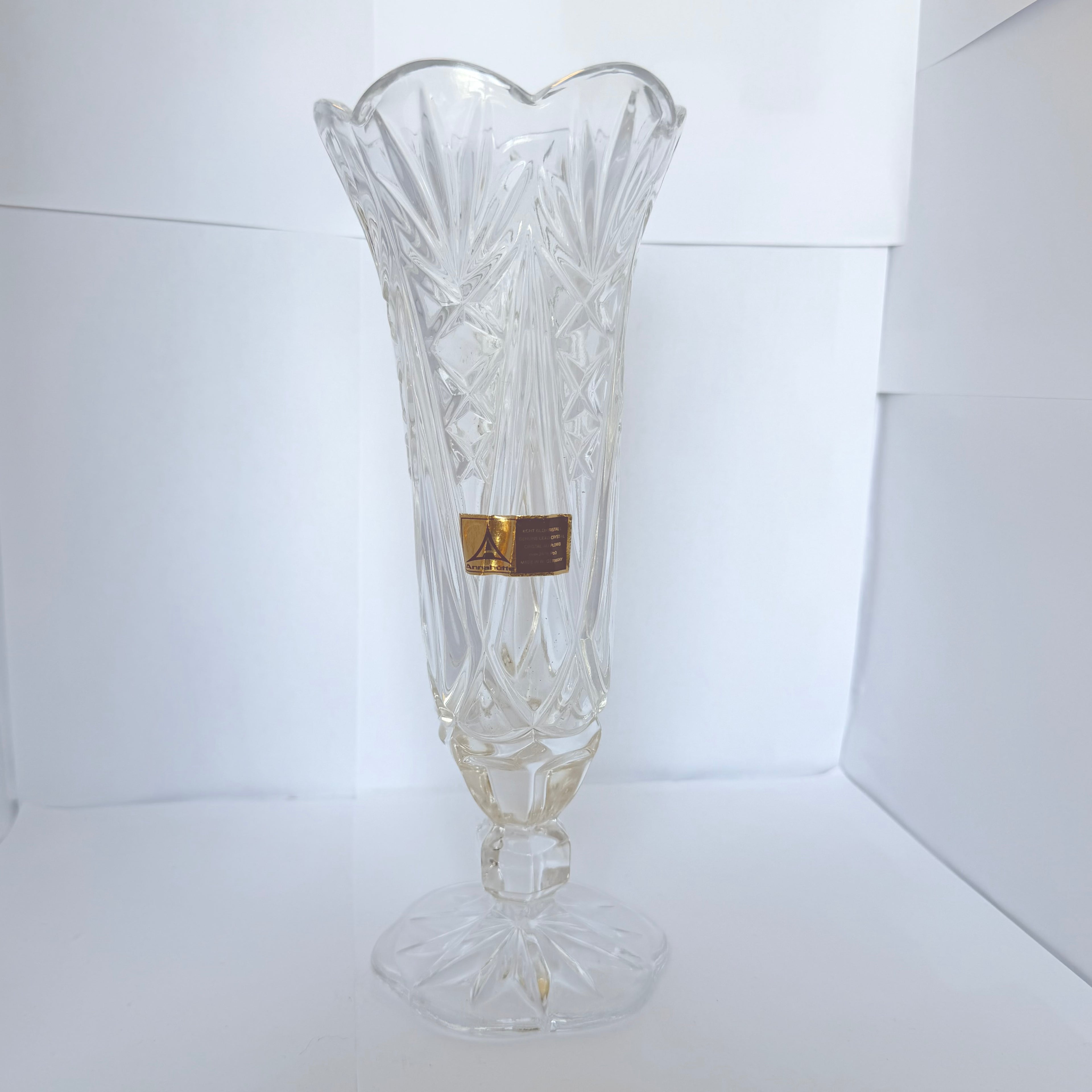Vază Cristal 24% PbO Transparentă – Ø10 × 26 cm