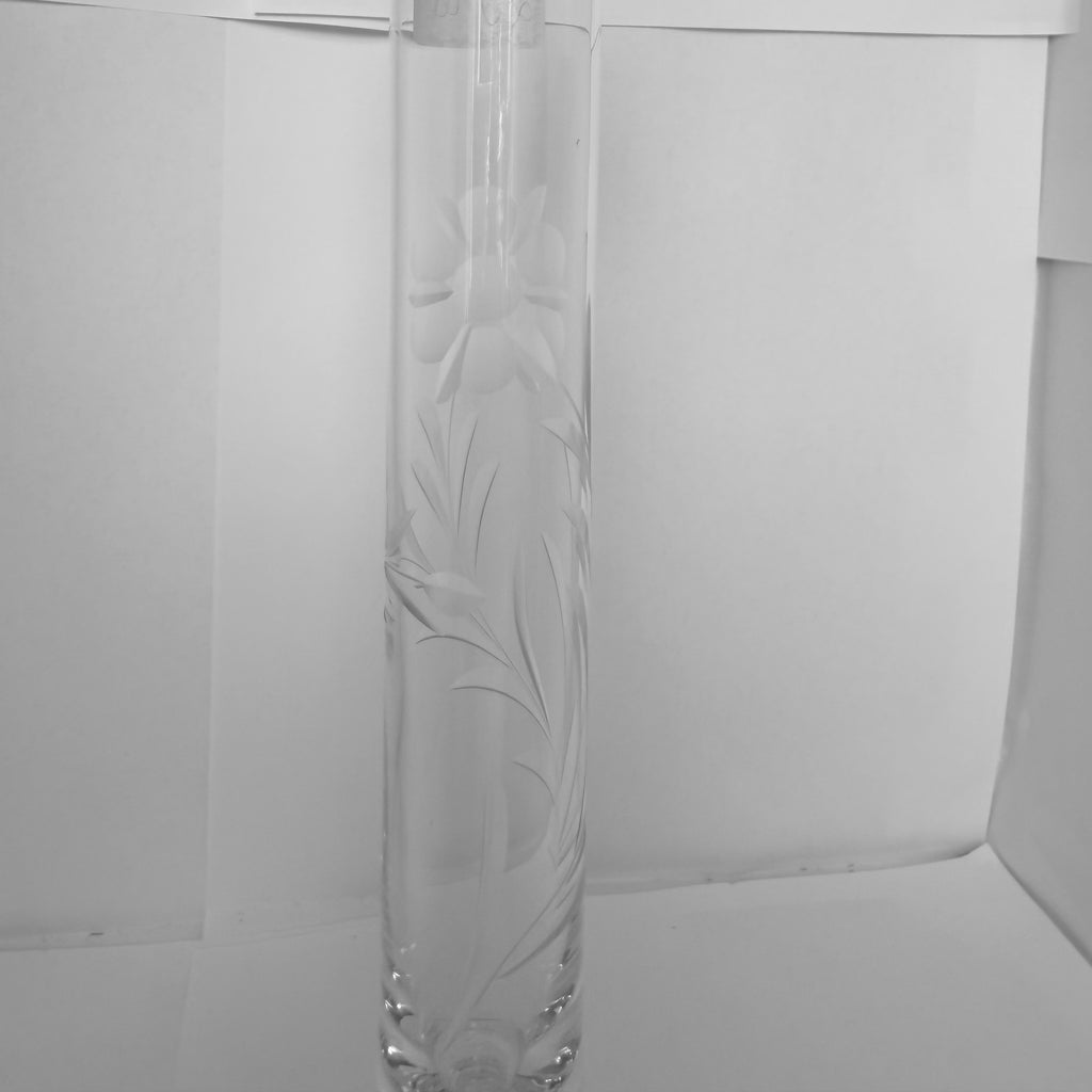 Vază Cristal 24% PbO Transparentă – Ø3 × 27 cm