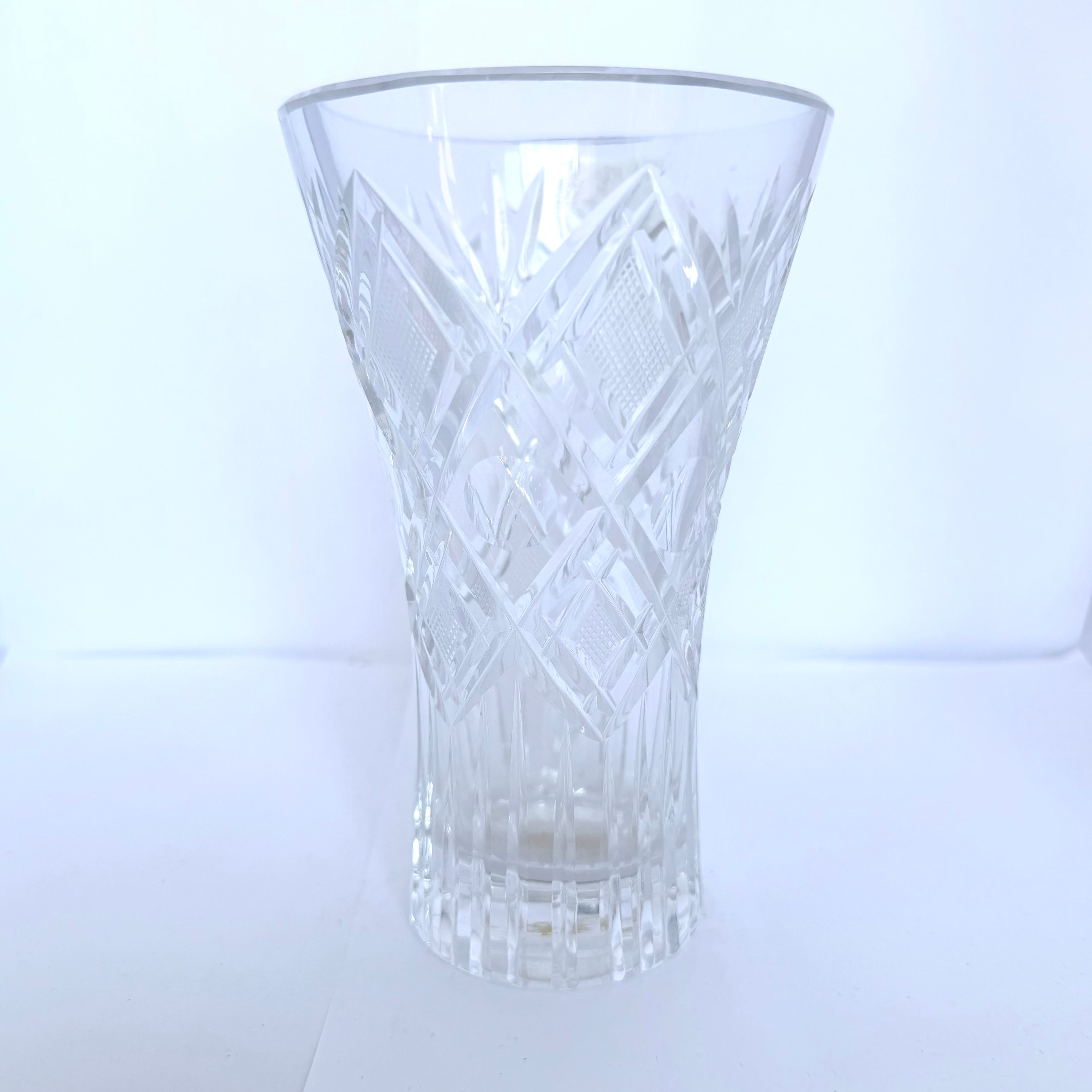 Vază Cristal 24% PbO Transparentă – Ø9,5 × 15,5 cm