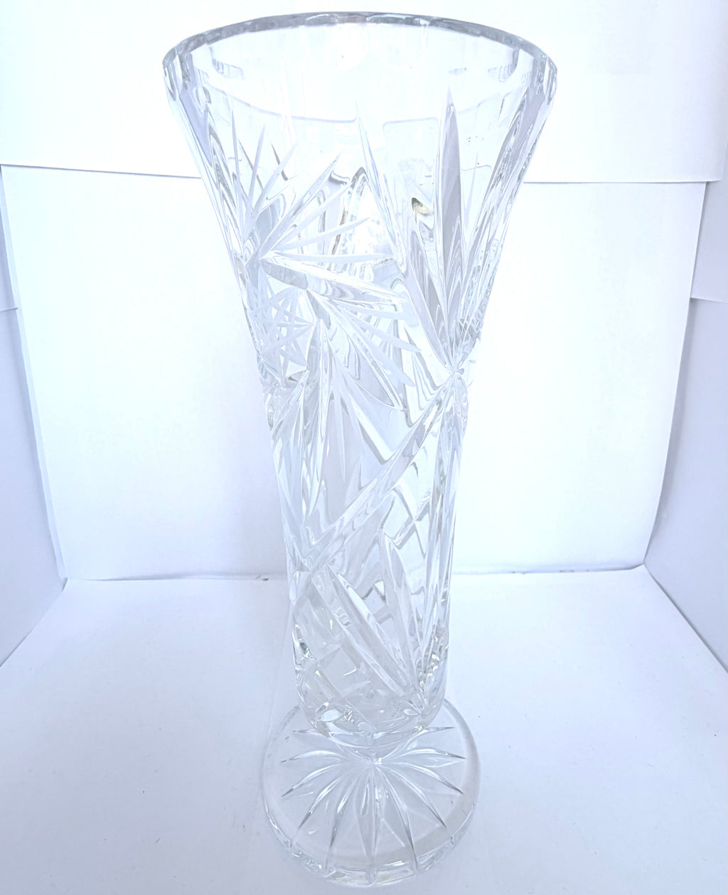 Vază Cristal 24% PbO Transparentă – Ø11 × 24,5 cm