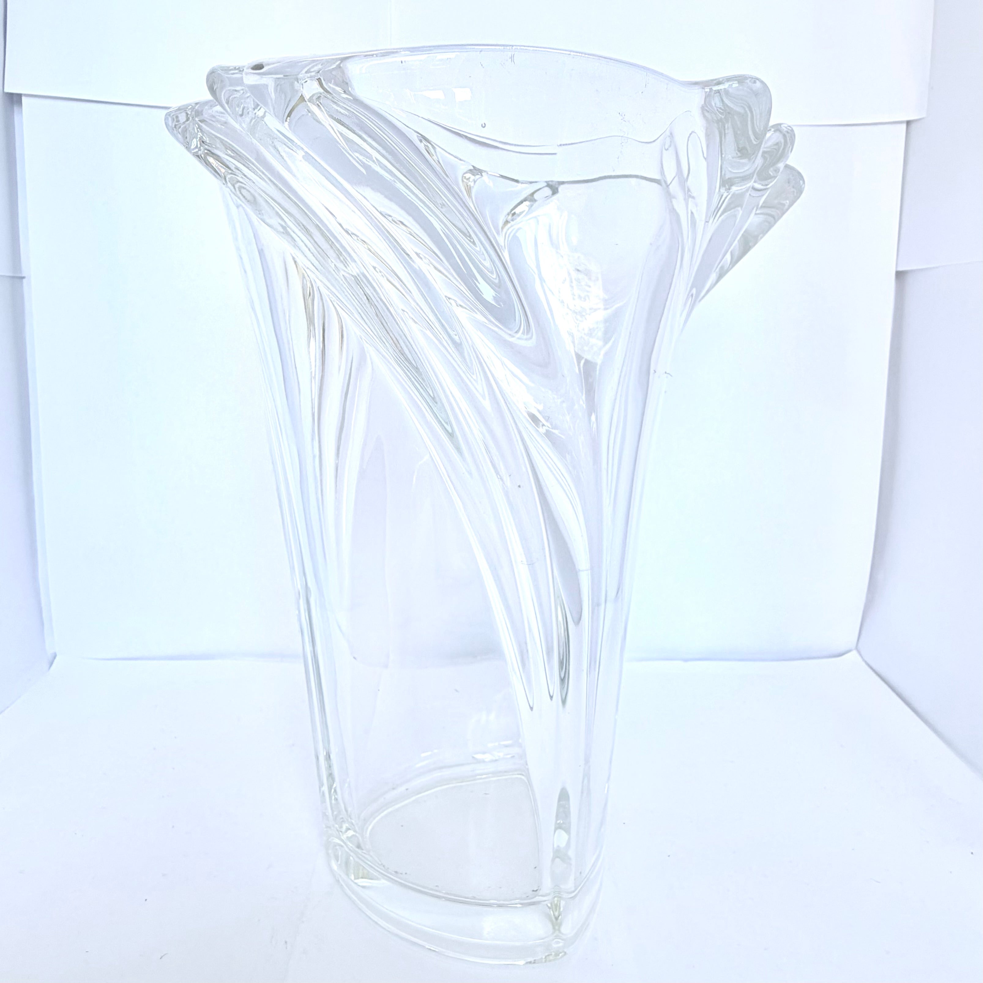 Vază din Semicristal Transparentă – Ø17 × 20 cm