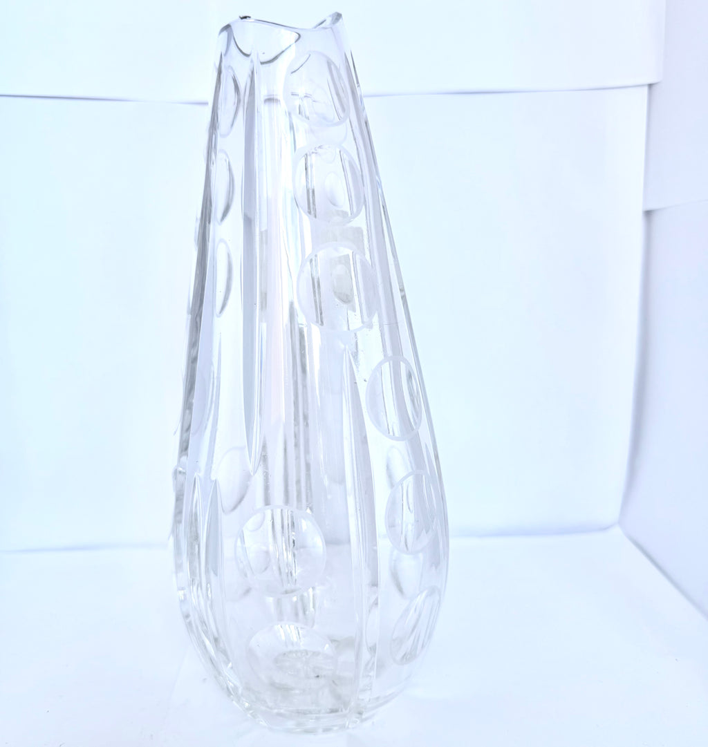 Vază Cristal 24% PbO Transparentă – Ø9 × 23 cm