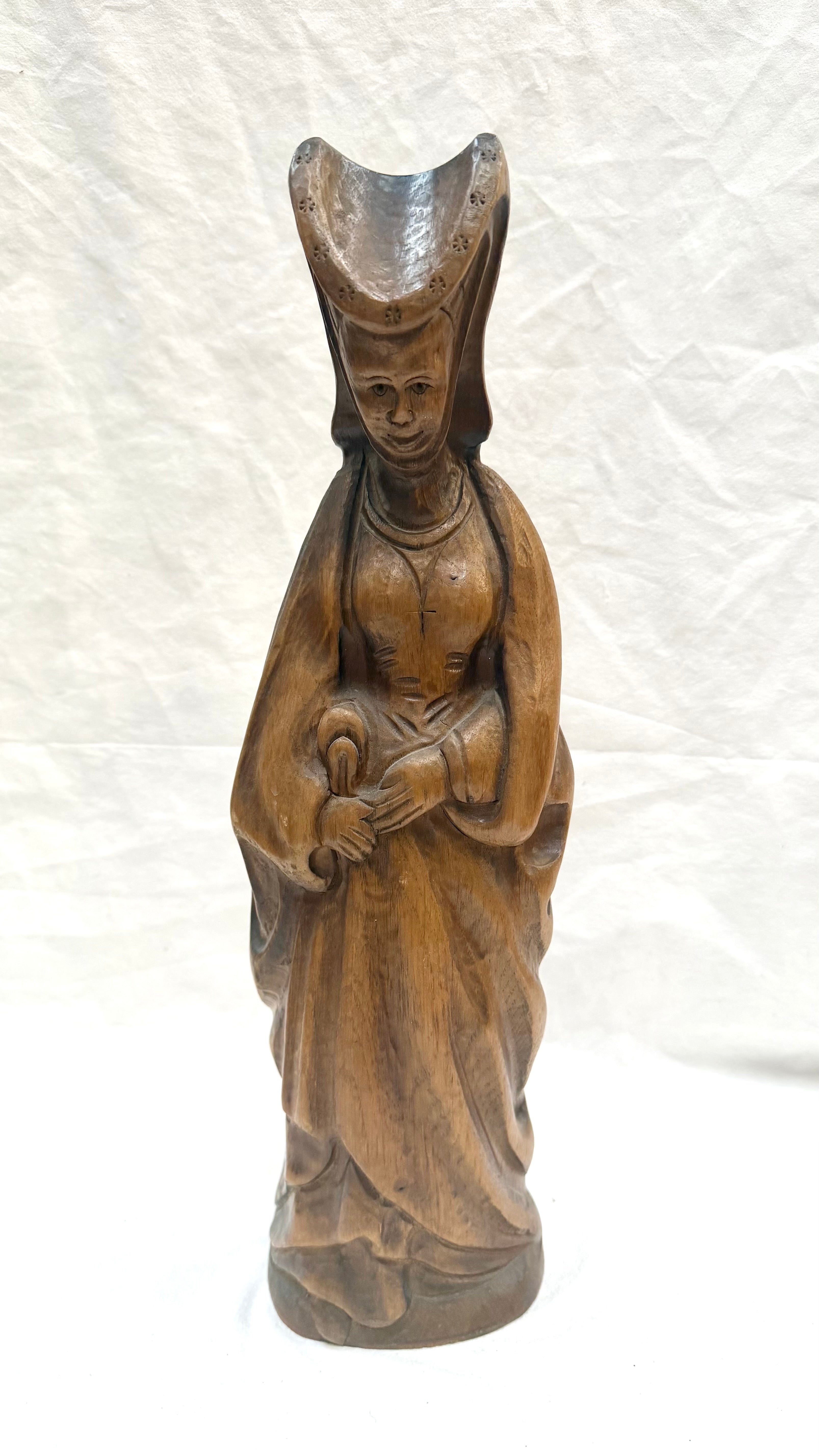 Statuetă din Lemn Sculptată Manual – 12,5 × 6,5 × 45 cm