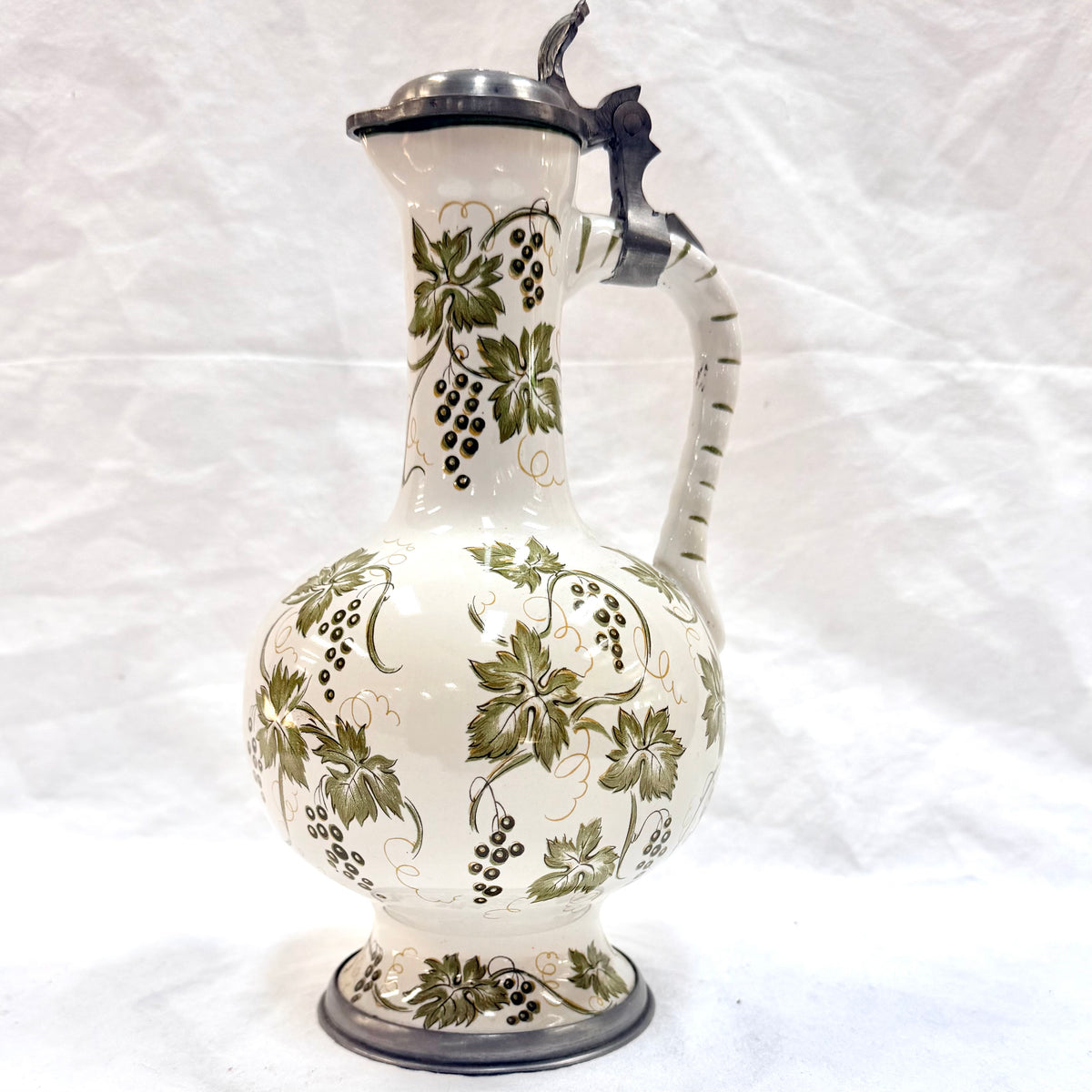 Carafă din Ceramică cu Capac din Zinc, Lucrată Manual – Ø15 × 27 cm
