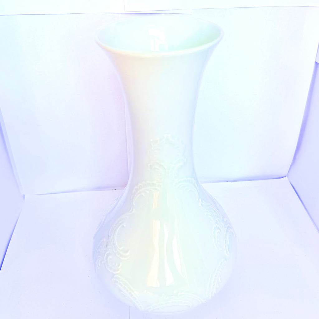 Vază din Porțelan Alb – Ø15 × 24 cm