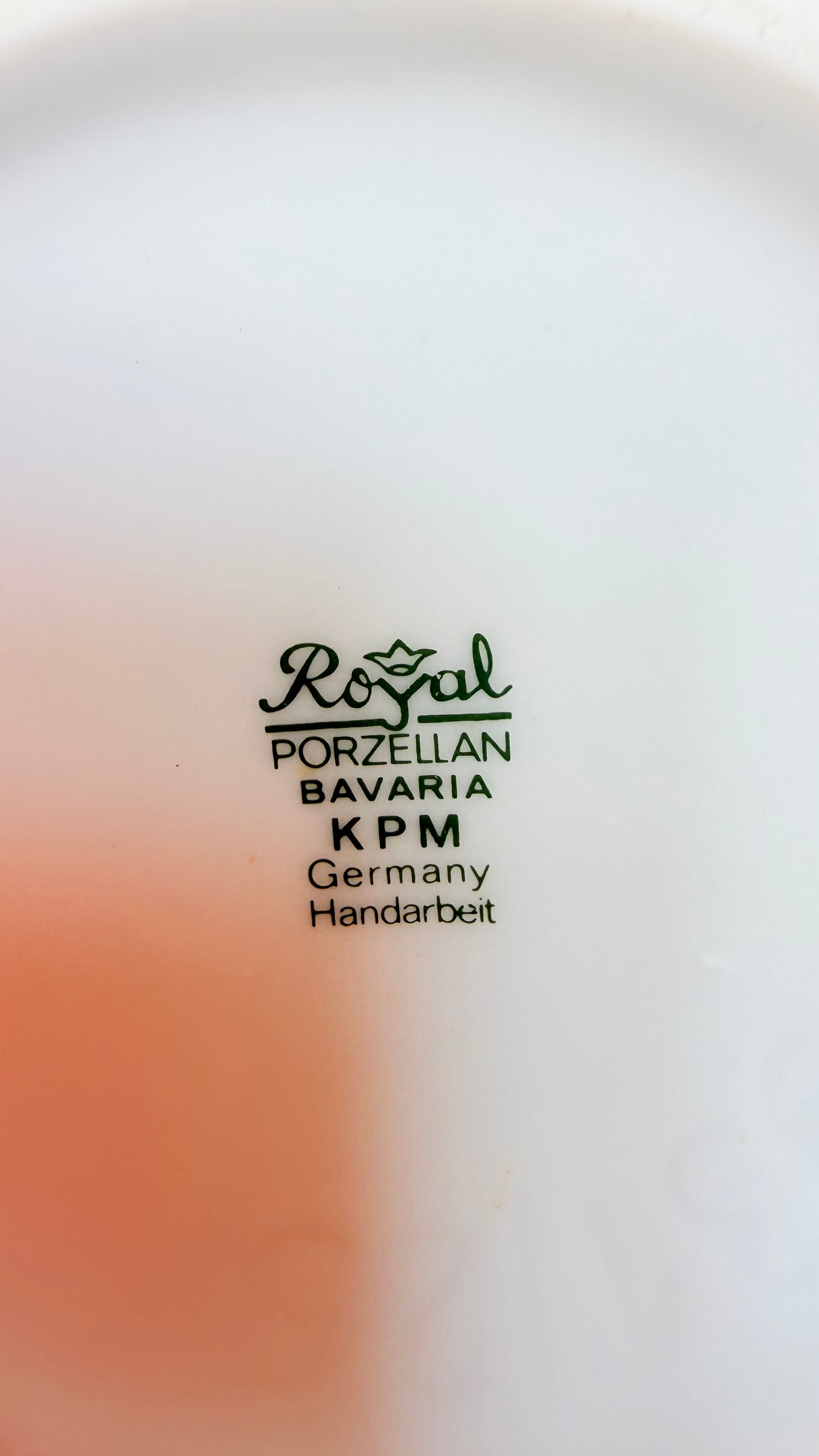 Vază din Porțelan Alb – Ø15 × 24 cm