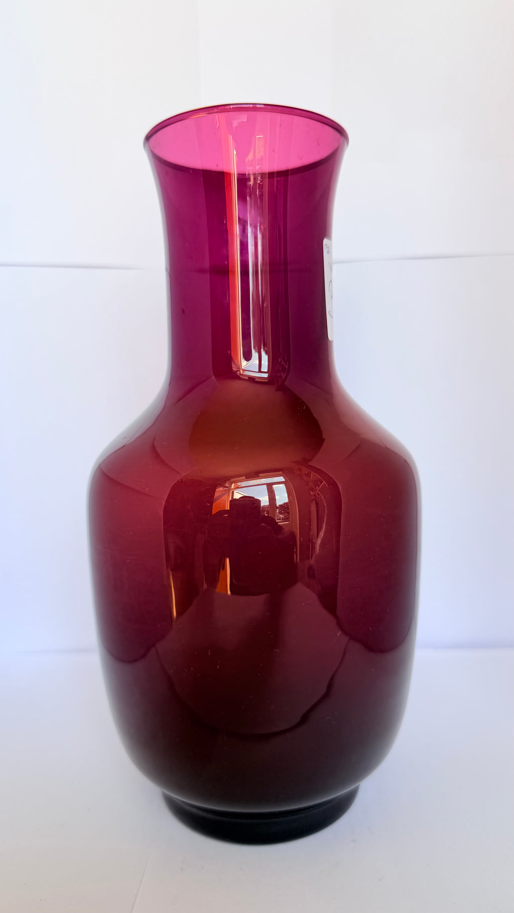 Vază din Sticlă Vișinie – Ø12 × 25 cm