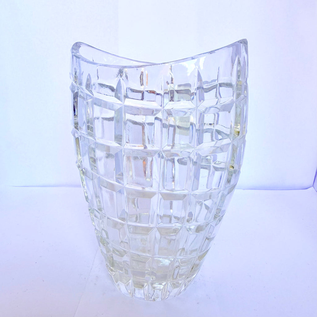 Vază din Cristal 24% PbO Transparentă – 11,5 x 7 x 15,5cm