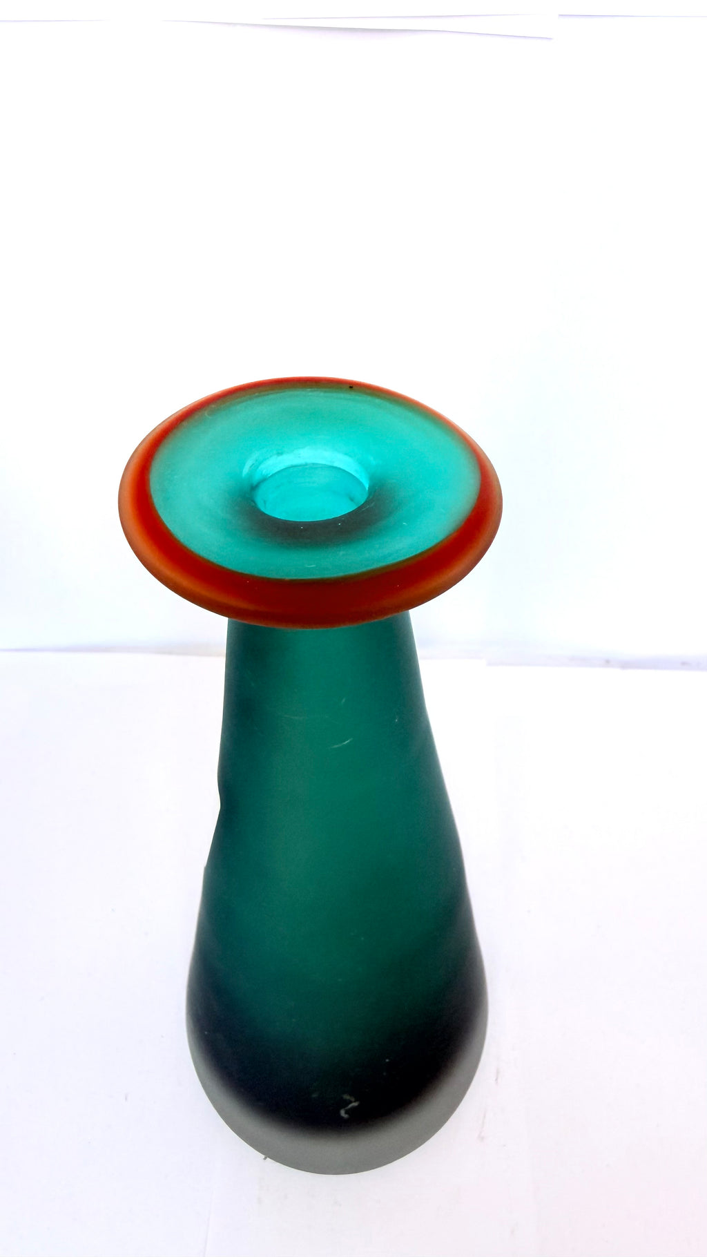 Vază din Sticlă Verde – Ø9 × 20 cm