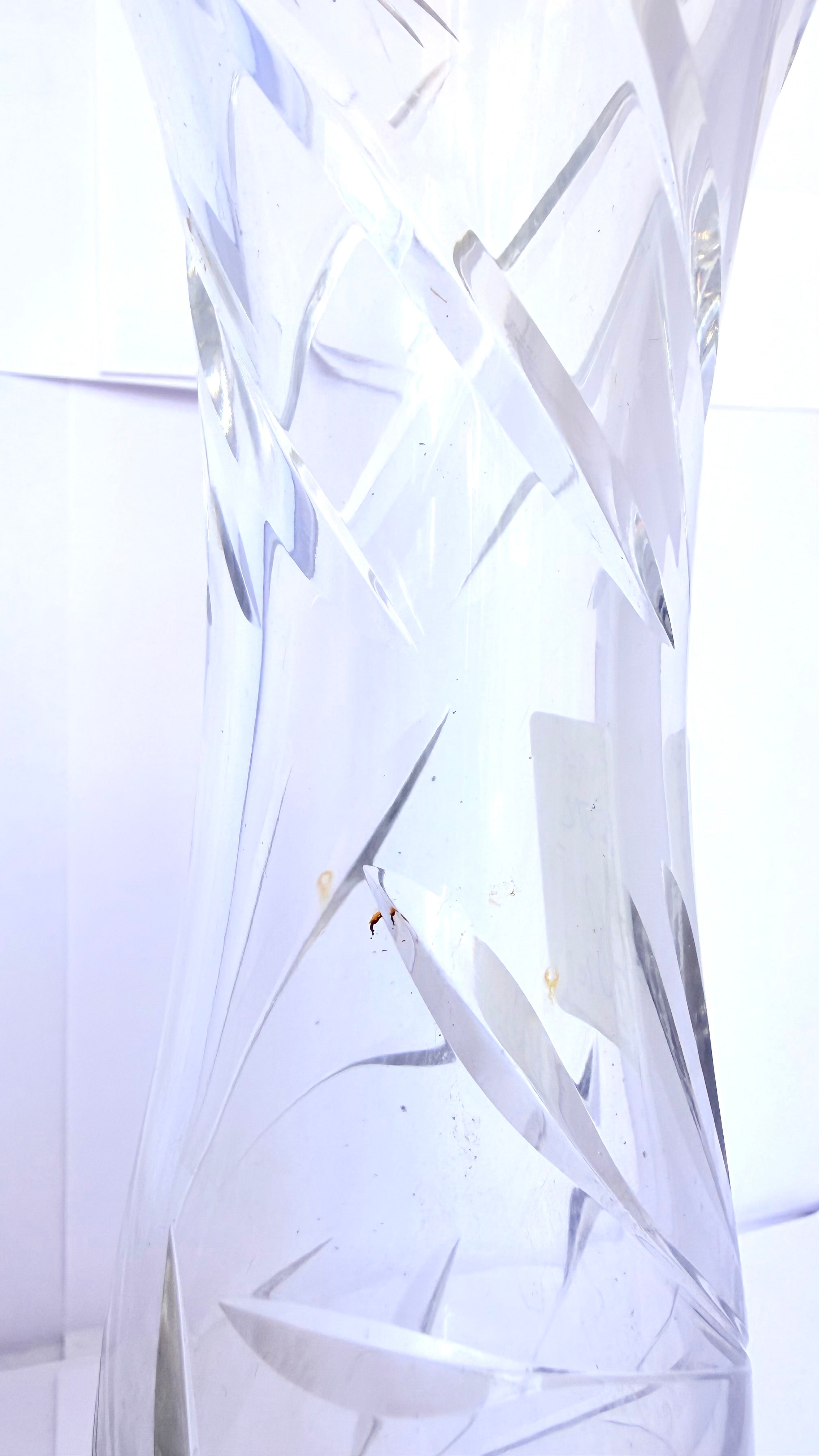 Vază Cristal 24% PbO Transparentă – Ø7,5 × 27 cm