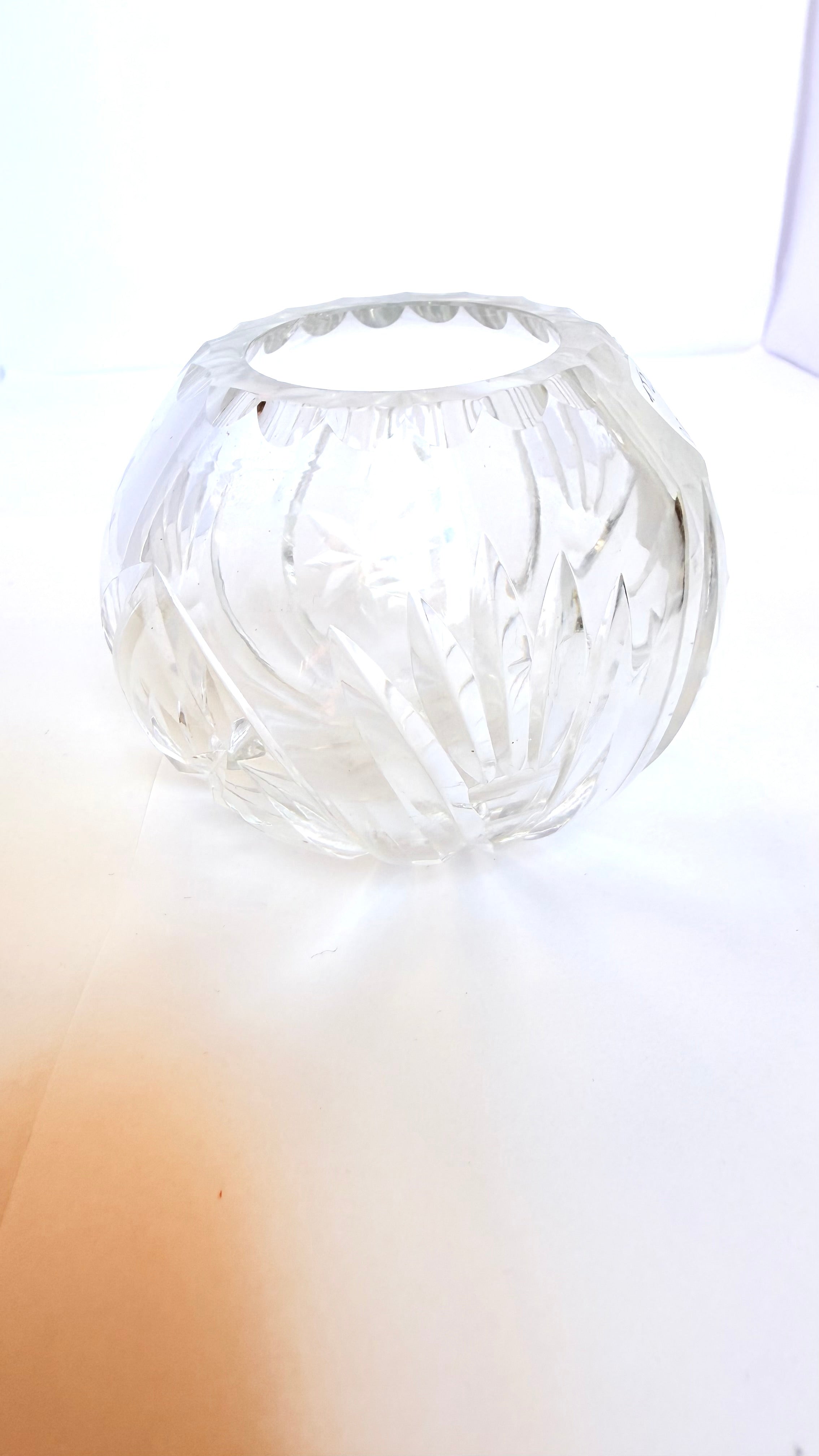 Vază din Cristal 24% PbO – Ø8 × 6 cm