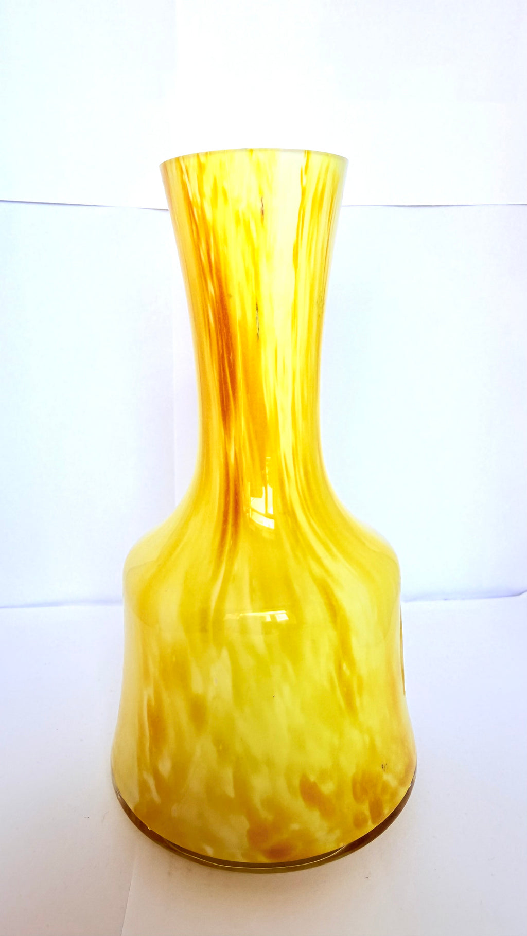 Vază din Sticlă Murano Galbenă – Ø12 × 22,5 cm