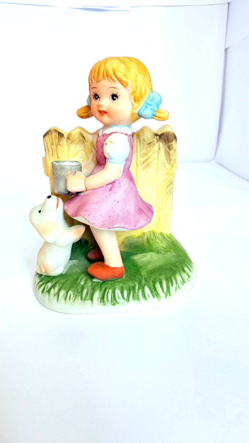Bibelou din Ceramică – 9 × 6 × 11,5 cm