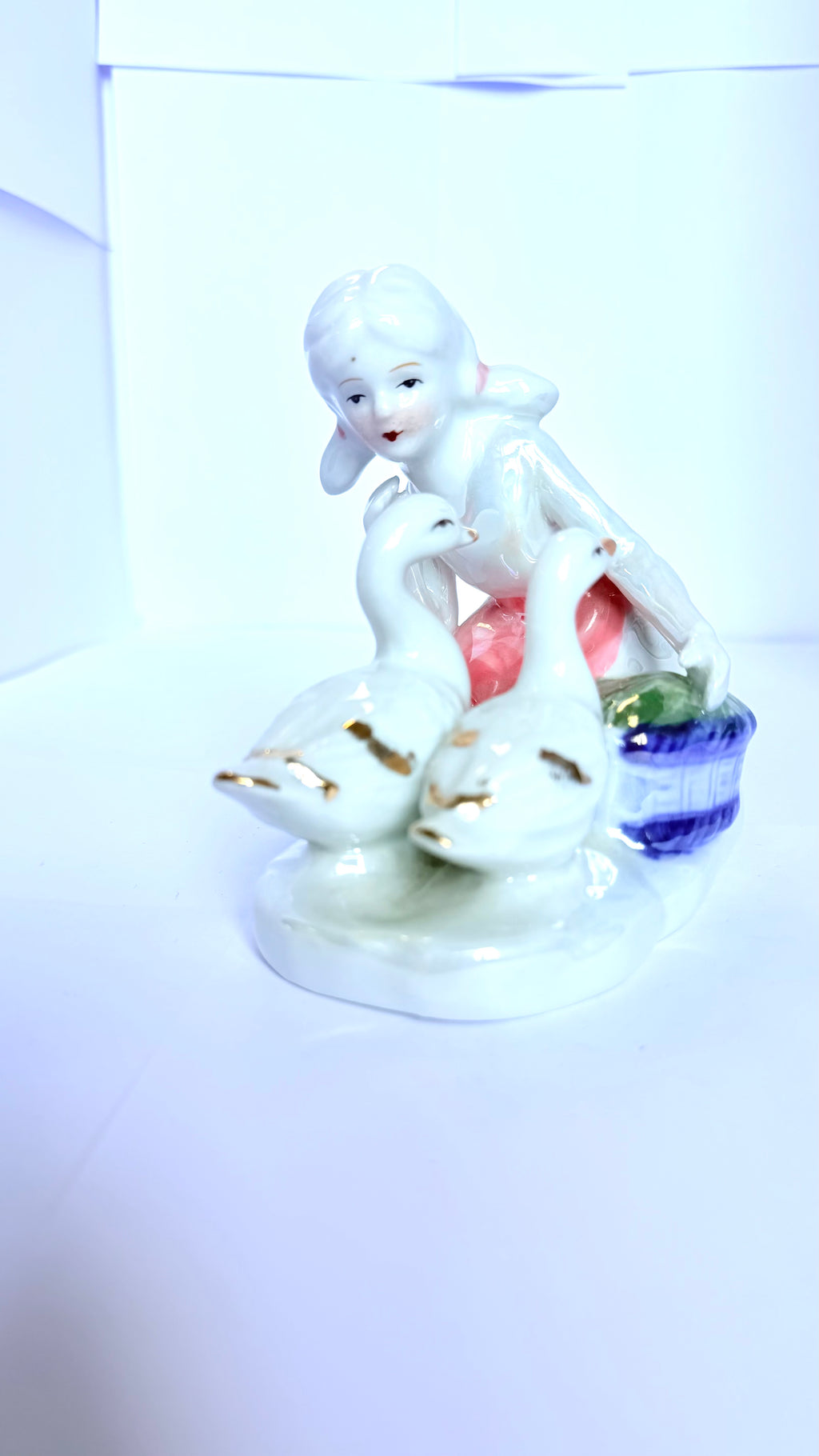 Bibelou din Porțelan – 14 × 7 × 13 cm