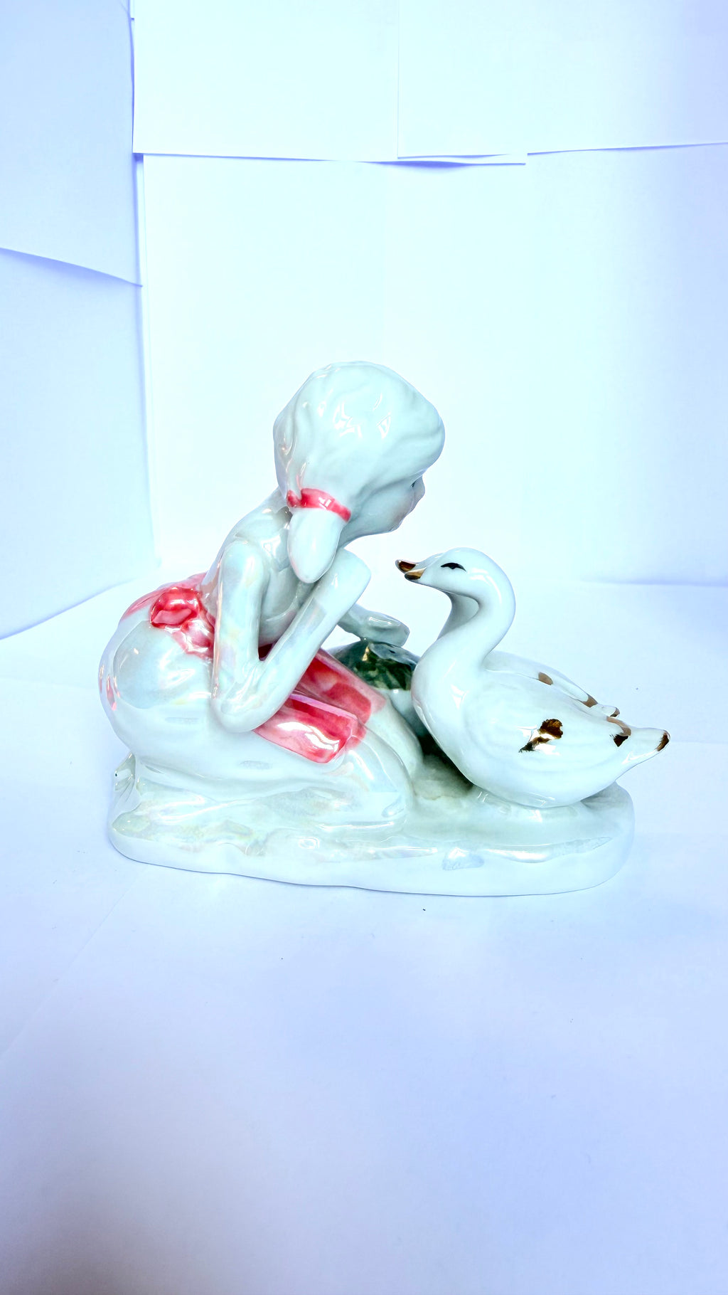 Bibelou din Porțelan – 14 × 7 × 13 cm