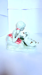 Bibelou din Porțelan – 14 × 7 × 13 cm