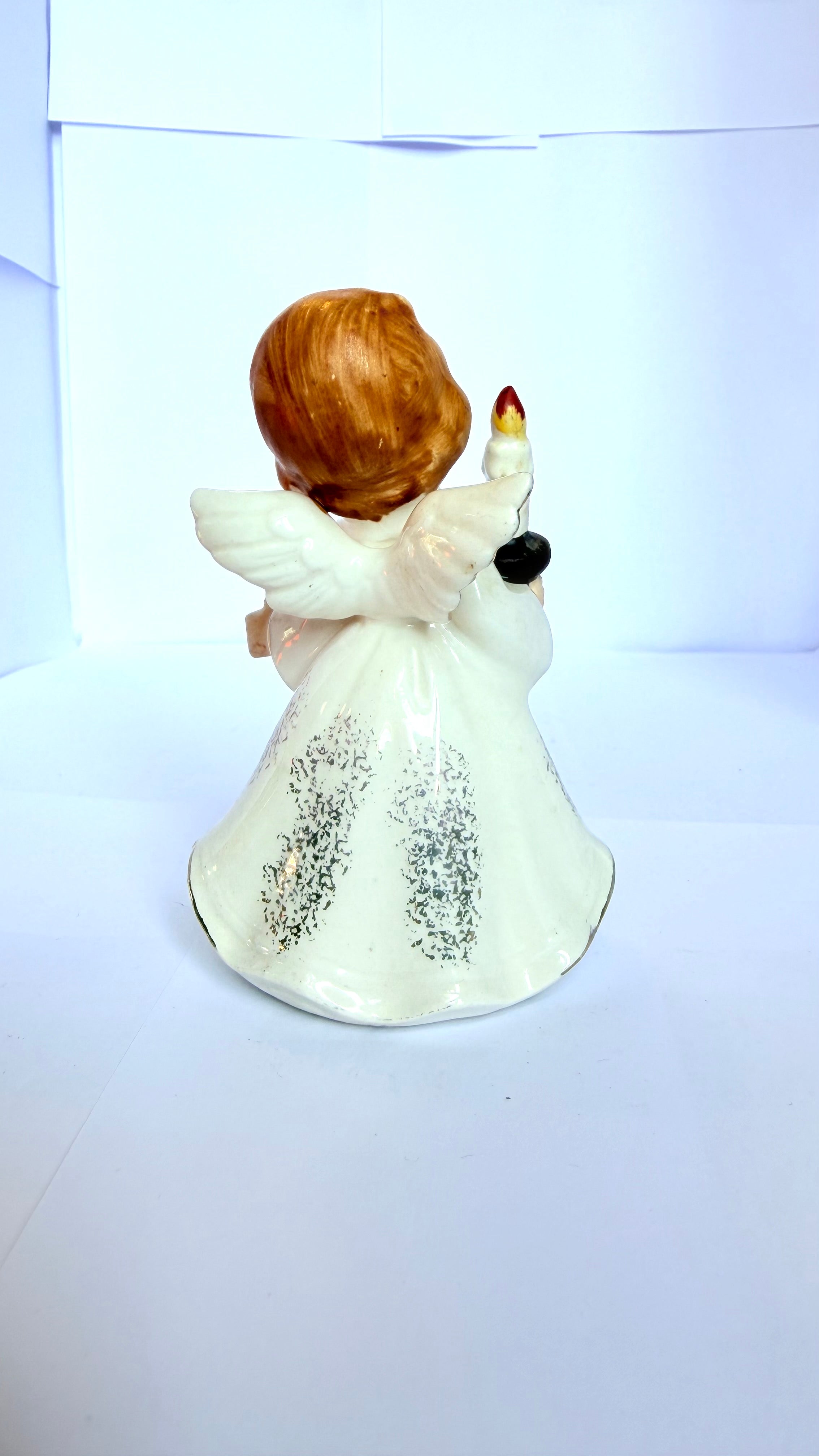 Bibelou din Porțelan – 8 × 6 × 12 cm