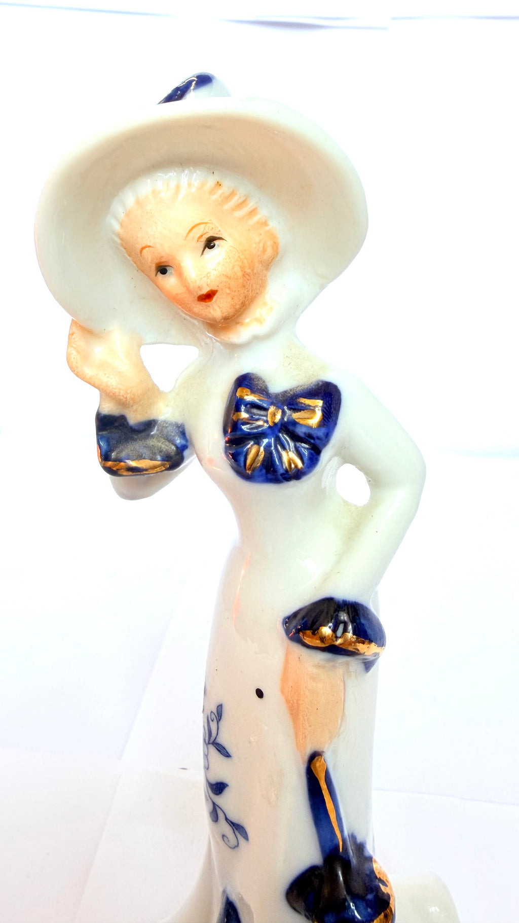 Bibelou din Porțelan – 7 × 5 × 16 cm