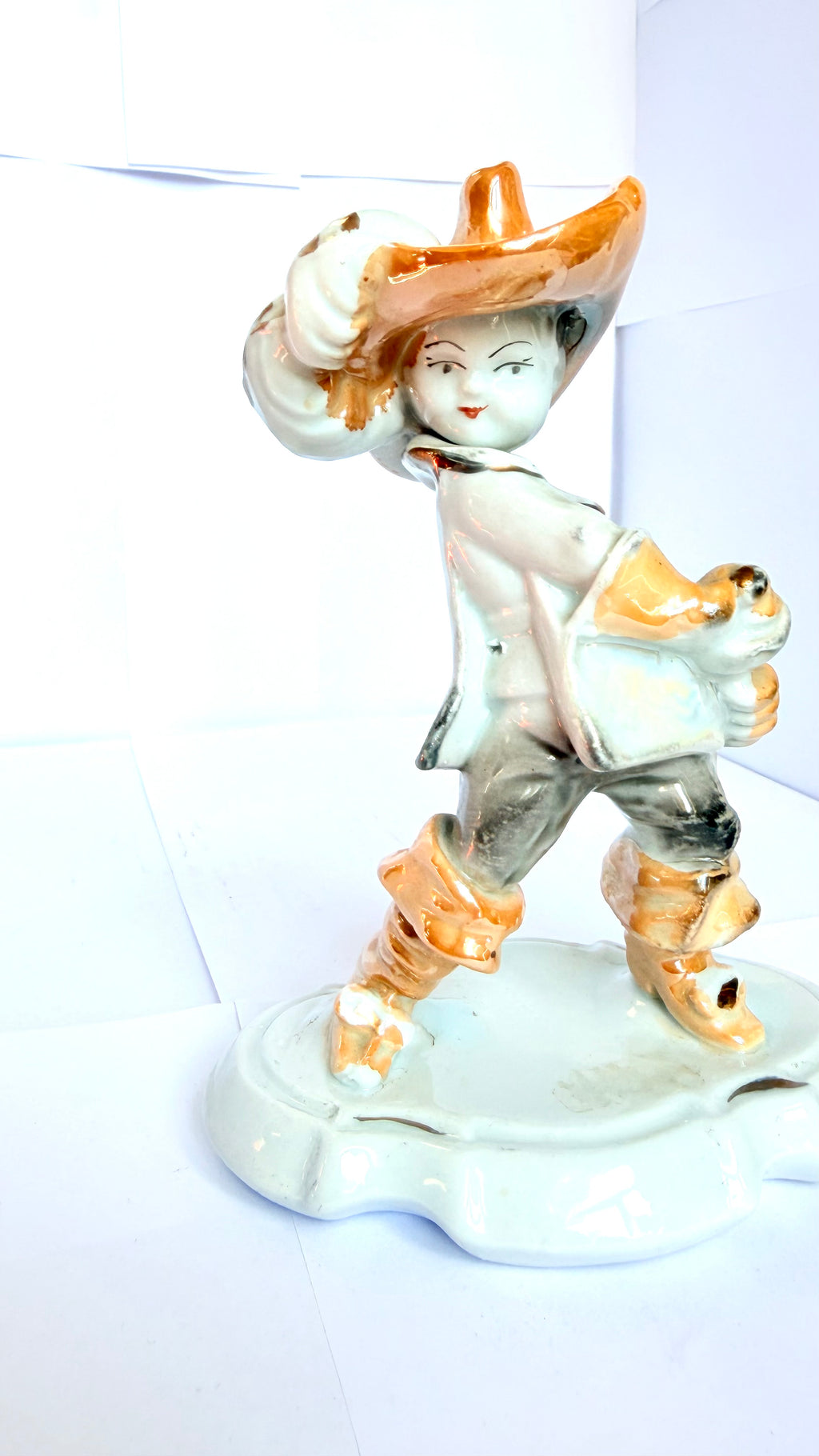 Bibelou din Porțelan – 12,5 × 9 × 17 cm