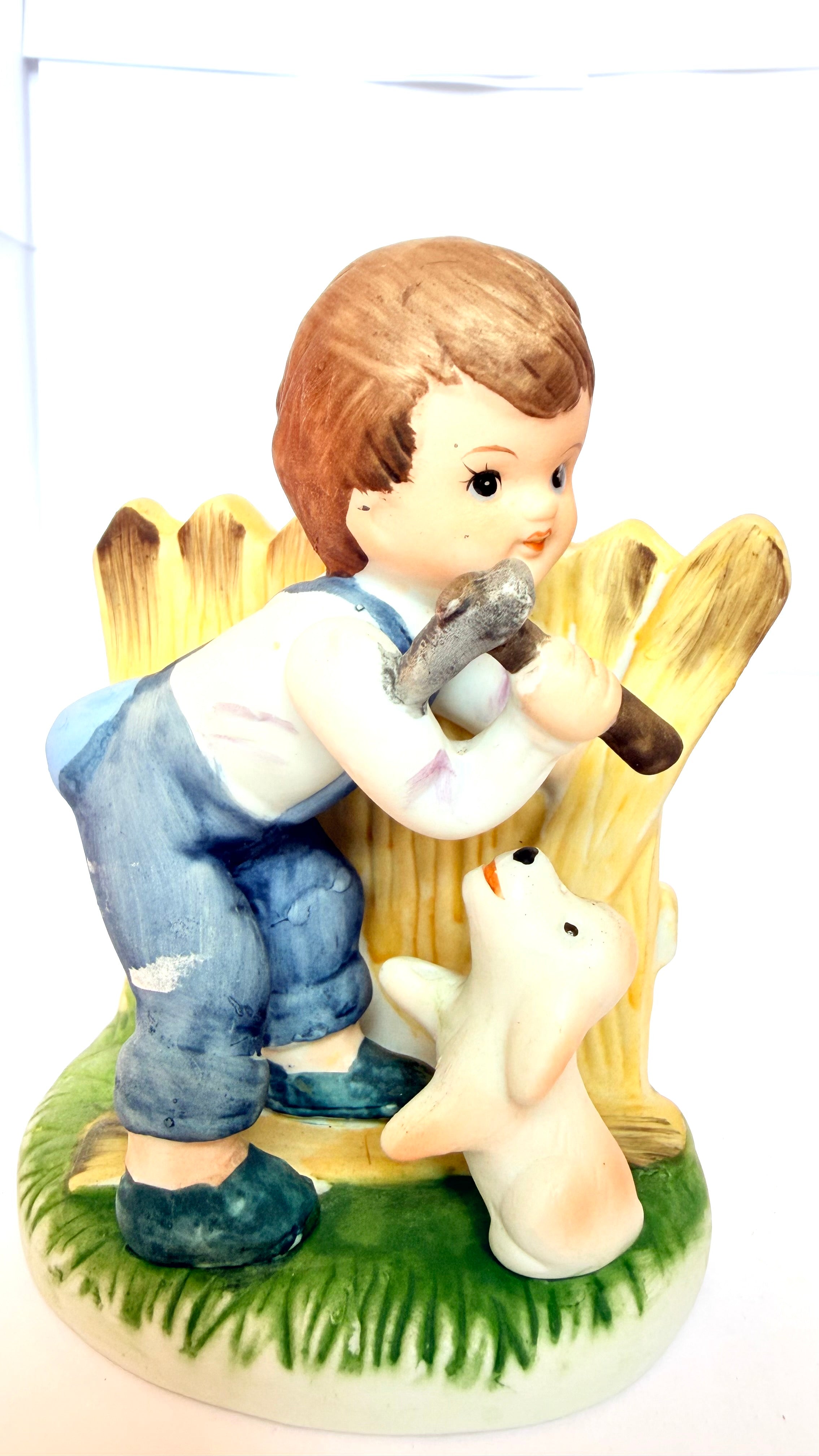 Bibelou din Ceramică – 9 × 6 × 11,5 cm