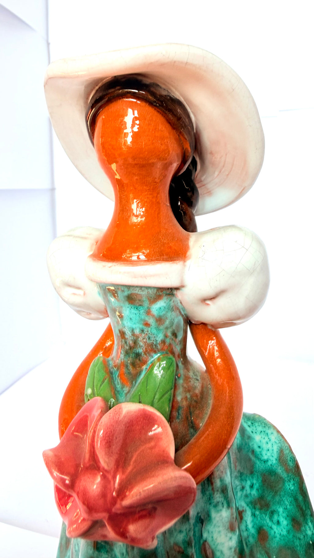Statuetă din Ceramică – 9 × 11 × 20 cm