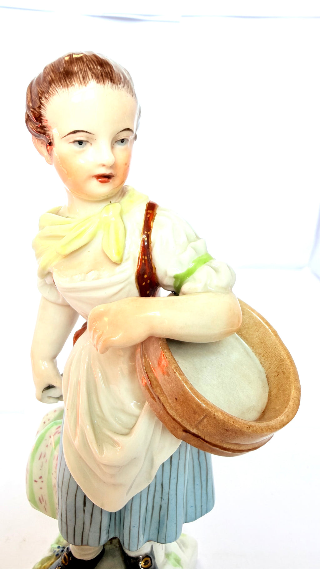 Bibelou din Porțelan – 5 × 7 × 15,5 cm