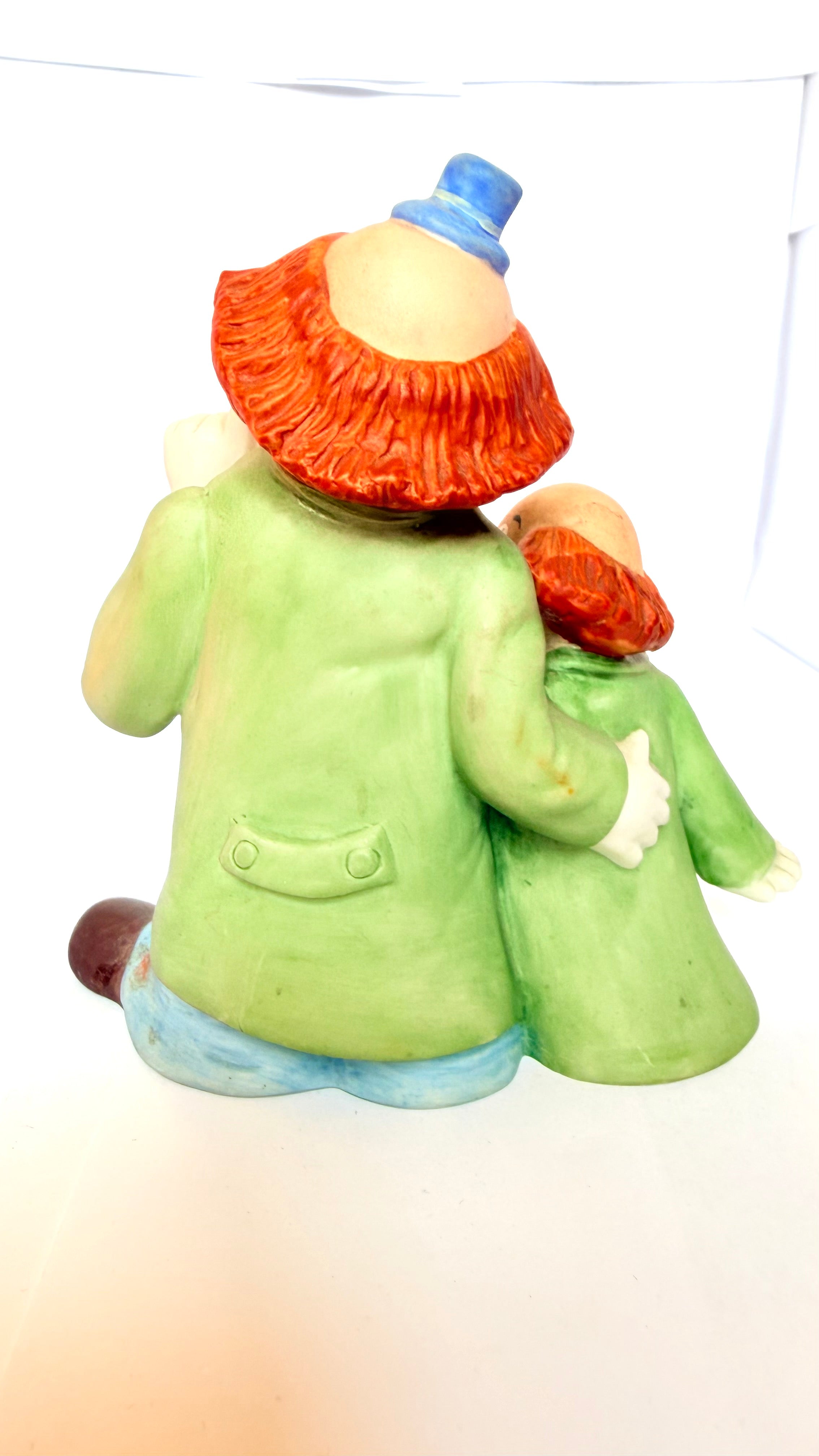 Bibelou din Ceramică Goebel – 13,5 × 6 × 13,5 cm