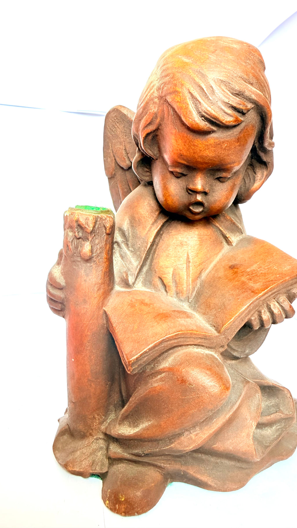 Statuetă din Lemn Lucrată Manual – 12,5 × 12 × 18,5 cm