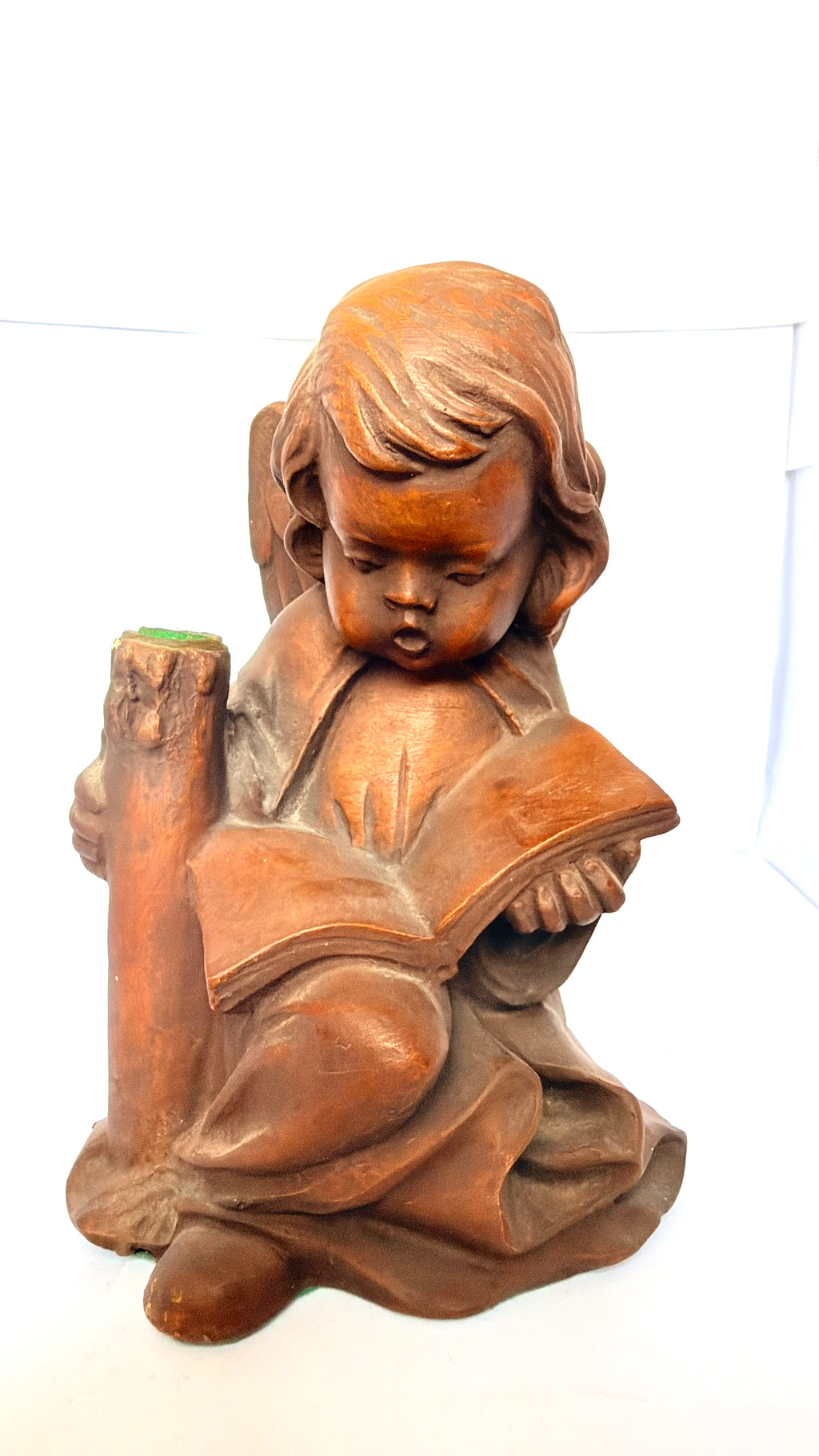 Statuetă din Lemn Lucrată Manual – 12,5 × 12 × 18,5 cm