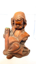 Statuetă din Lemn Lucrată Manual – 12,5 × 12 × 18,5 cm