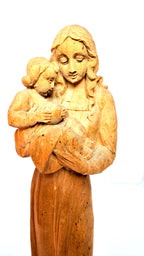 Statuetă din Lemn Lucrată Manual – 6 × 6 × 23 cm
