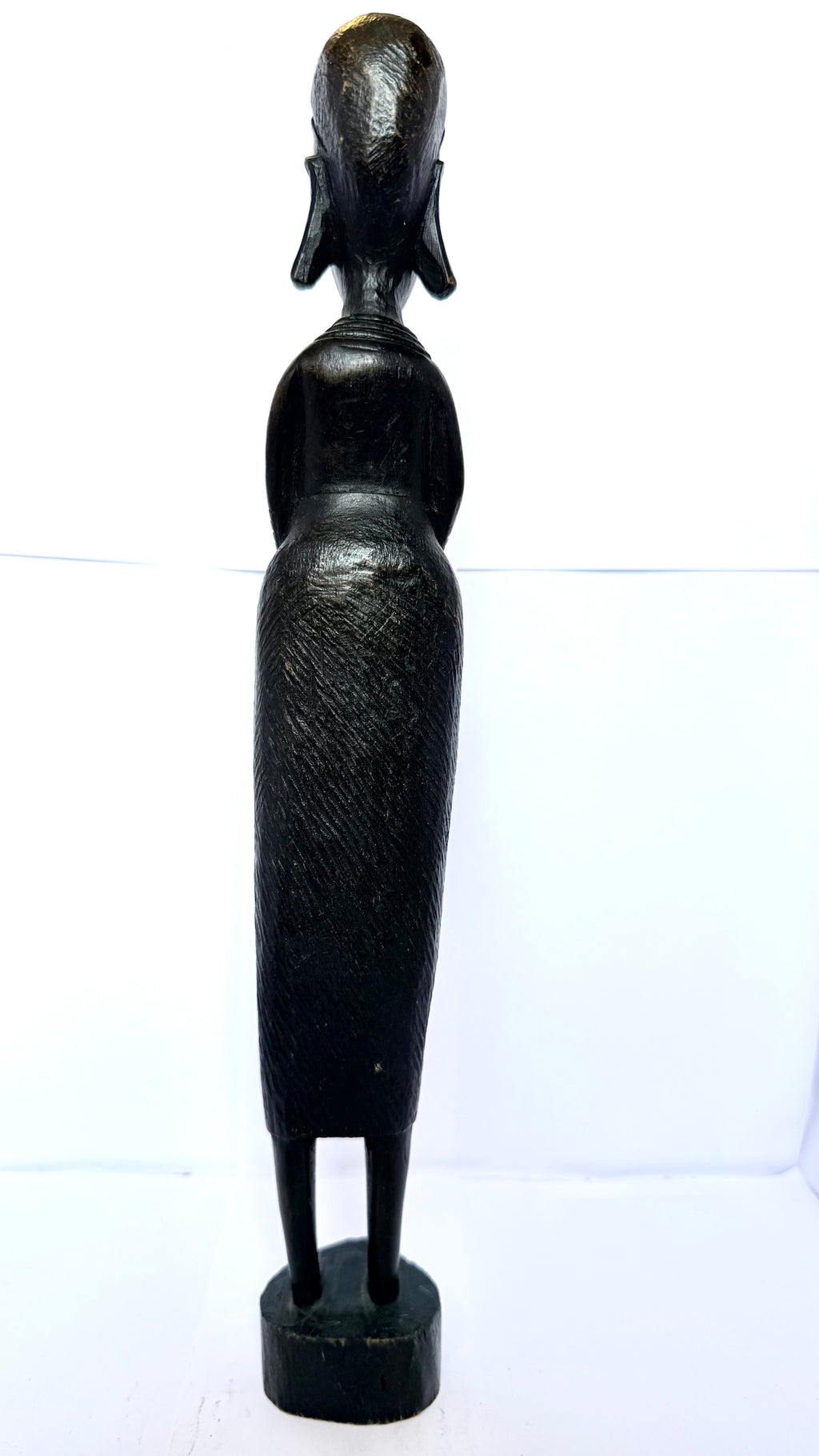 Statuetă din Lemn Lucrată Manual – 5 × 6 × 35 cm