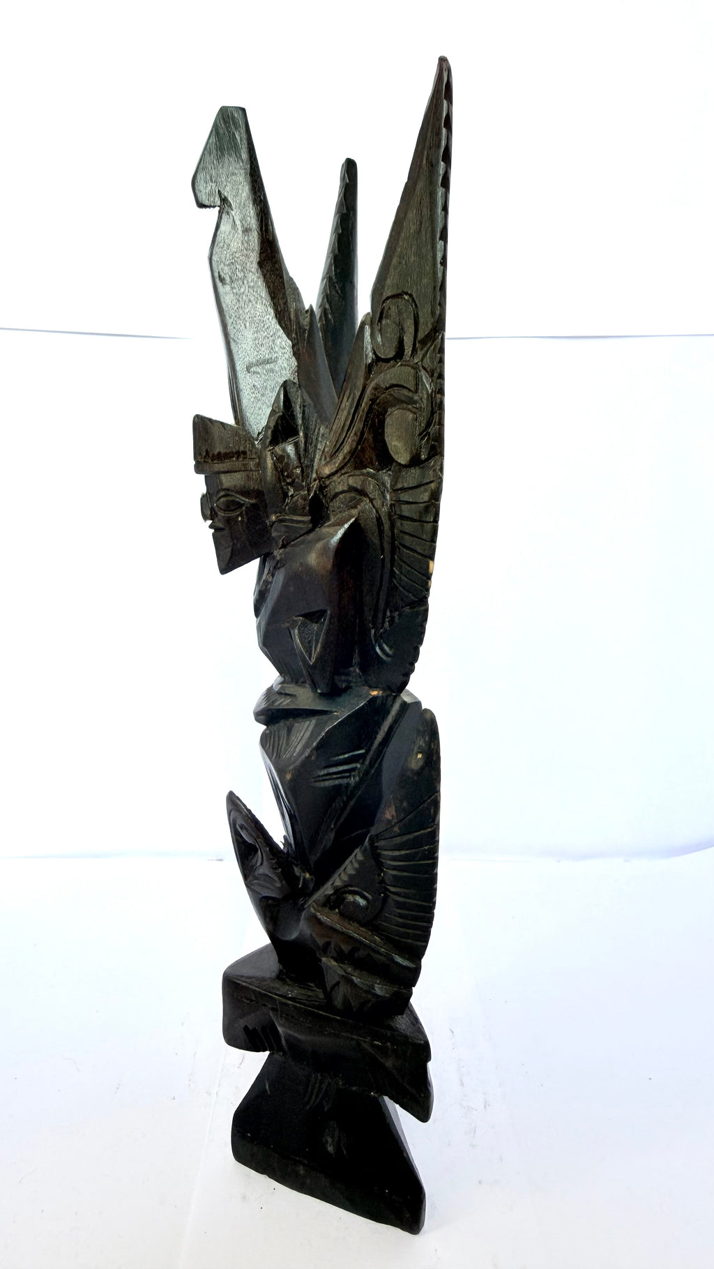 Statuetă din Lemn – 8 × 6 × 26 cm