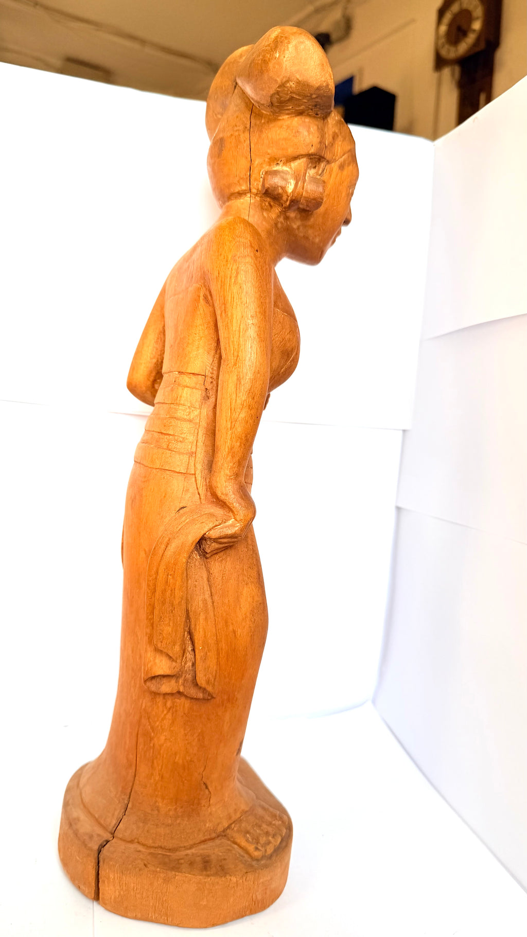 Statuetă din Lemn – 13 × 11,5 × 44 cm