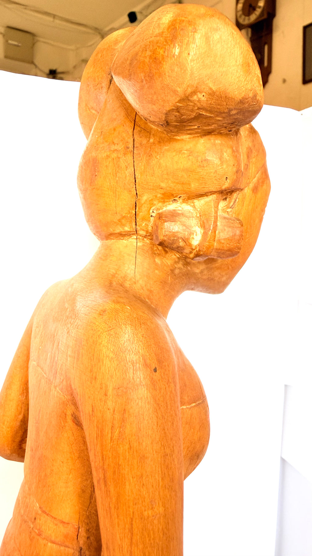 Statuetă din Lemn – 13 × 11,5 × 44 cm