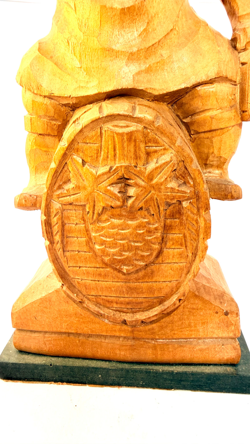 Statuetă din Lemn – 14 × 7 × 31 cm