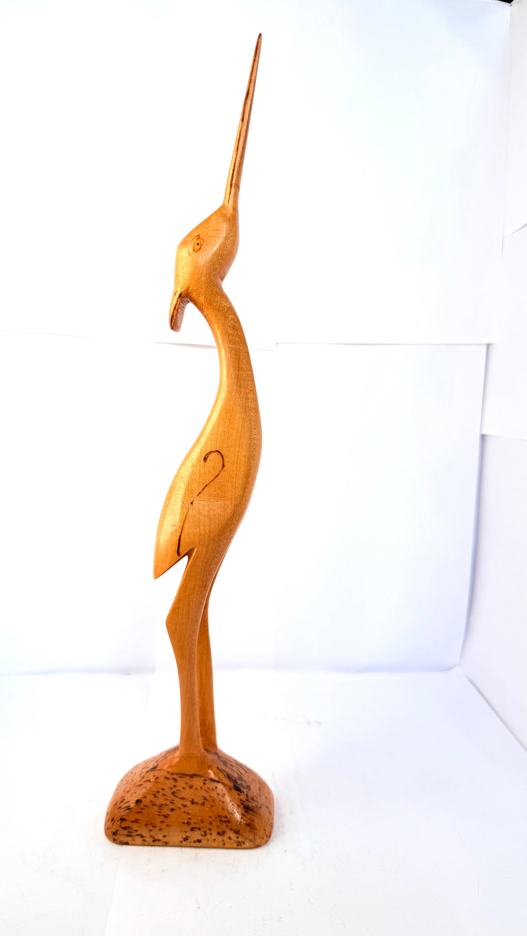 Statuetă din Lemn – 7,5 × 4,5 × 34 cm