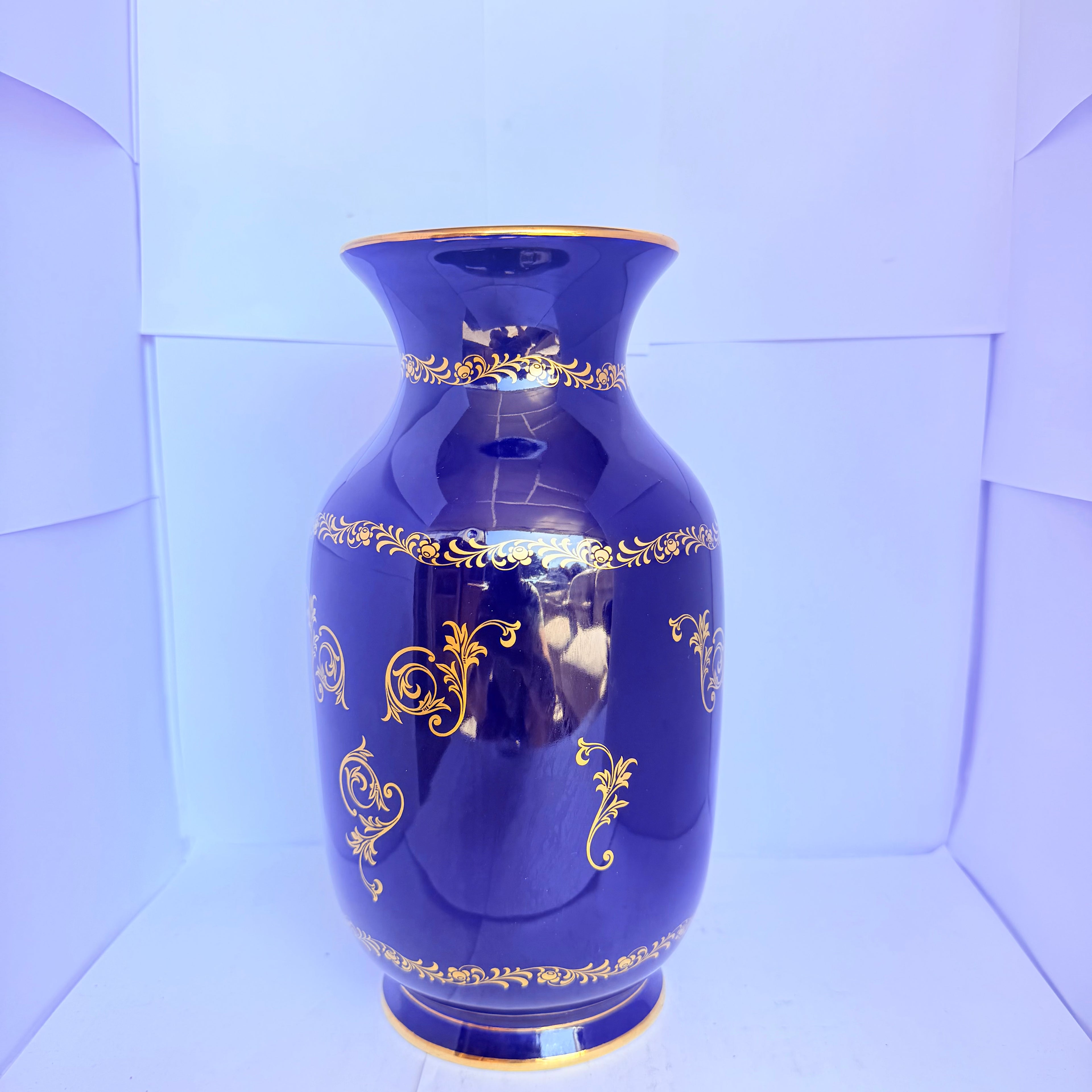 Vază Capo di Monte din Porțelan Cobalt Albastru – Ø14 × 26 cm