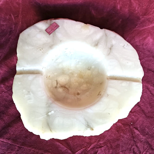 Scrumieră din Marmură Masivă – 21 × 19 × 7 cm