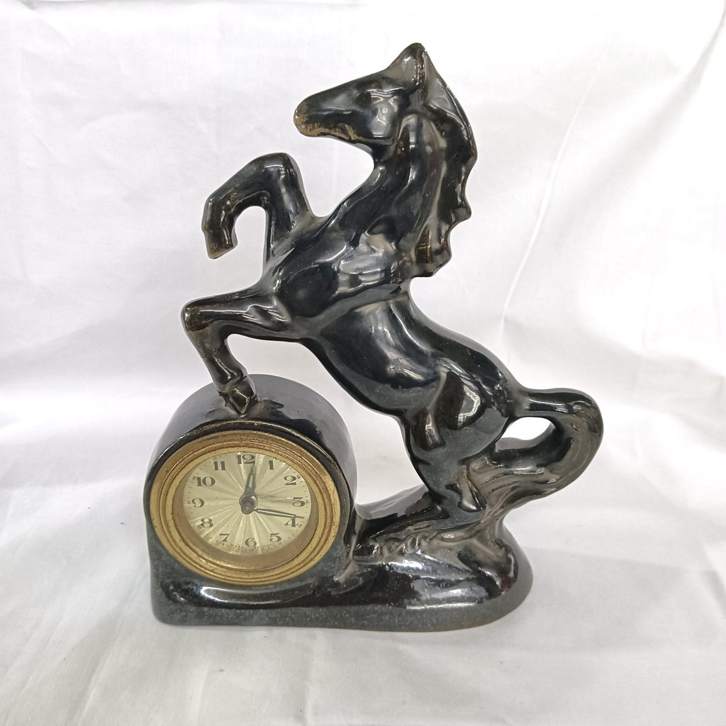 Bibelou din Porțelan în Formă de Cal cu Ceas Mecanic – 16 × 5 × 20 cm