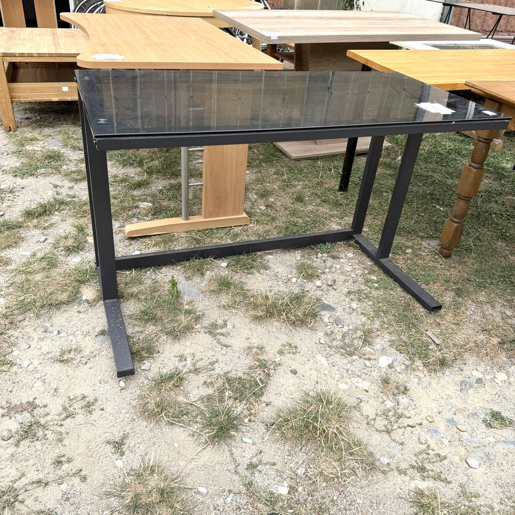 Birou cu Cadru Metalic și Blat din Sticlă Securizată – 120 × 60 × 75 cm