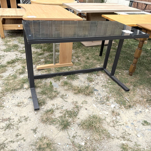 Birou cu Cadru Metalic și Blat din Sticlă Securizată – 120 × 60 × 75 cm