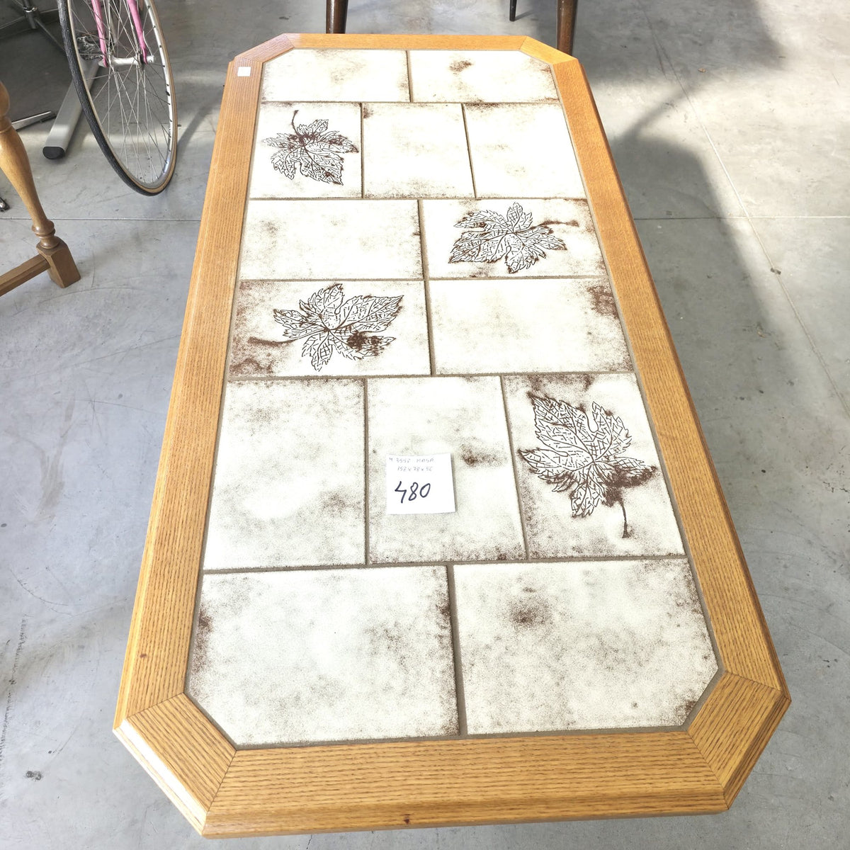 Masă de Cafea din Lemn Masiv cu Blat din Lemn și Ceramică – 158 × 78 × 56 cm