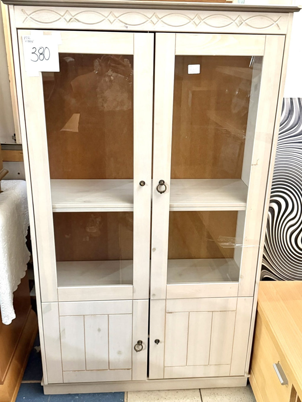 Vitrină din Lemn cu 2 Uși din Sticlă – 85 × 32 × 145 cm