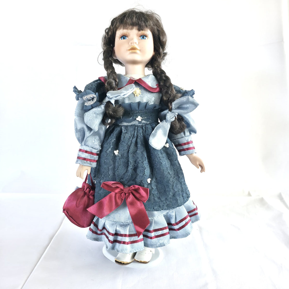 Păpușă din Porțelan – Ø12 × 38 cm