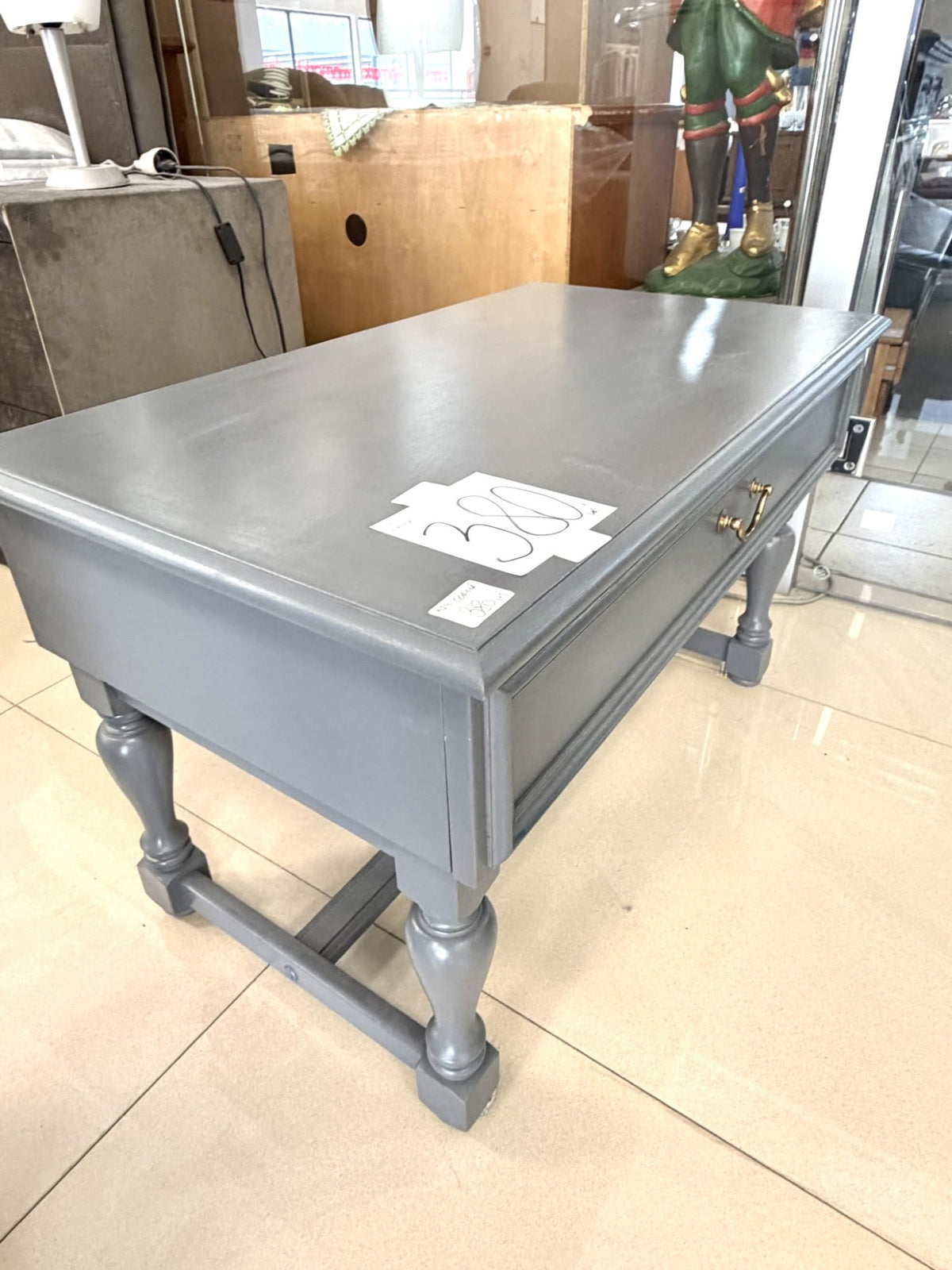 Comodă din Lemn Gri – 82 × 47 × 50 cm