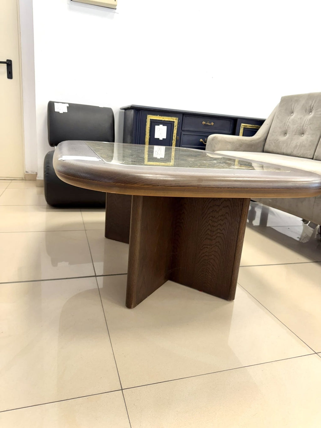 Masă de Cafea din Lemn Masiv cu Blat din Granit Natural – 130 × 90 × 53 cm