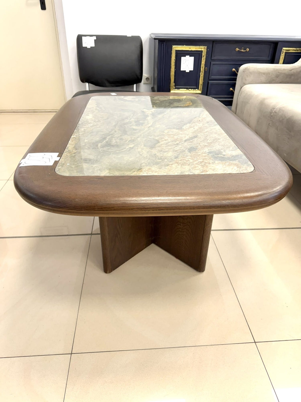 Masă de Cafea din Lemn Masiv cu Blat din Granit Natural – 130 × 90 × 53 cm