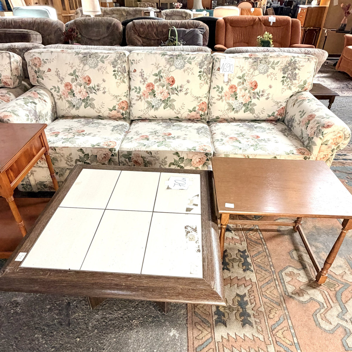Set 2 Canapele cu Tapițerie Florală – 3 Locuri + 2 Locuri